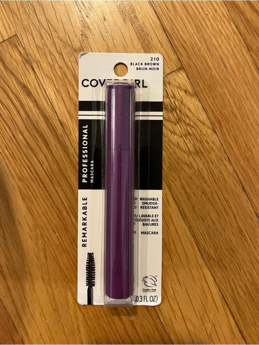 CoverGirl Professional Remarkable Washable Mascara 210 (New)